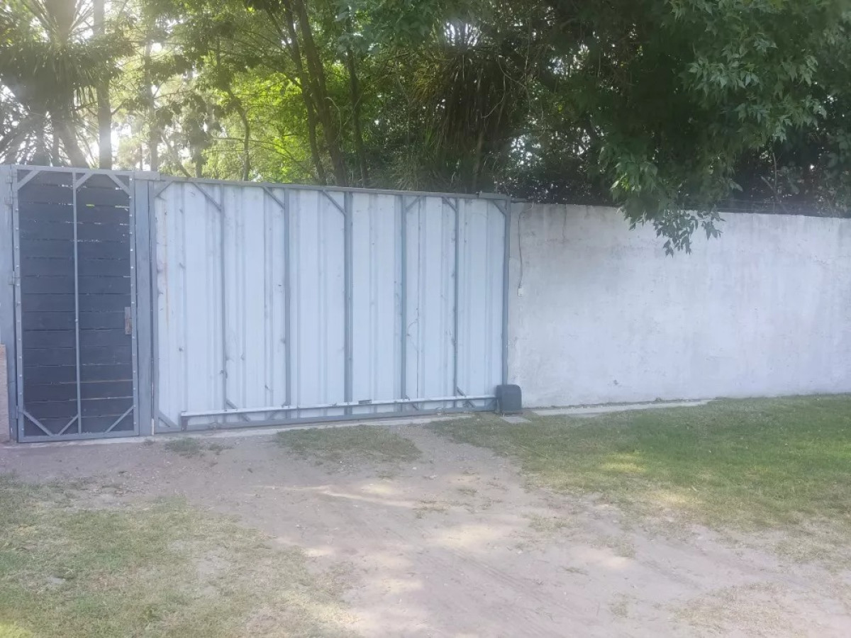 Casa ID.4470 - Venta Casa 3 Dormitorios Neptunia con Garaje y Acceso al Lago