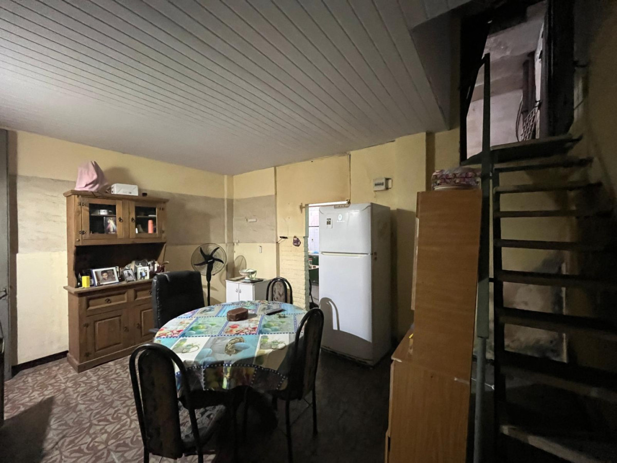 Casa ID.6044 - Venta Casa a Reciclar 3 Dormitorios Aguada con azotea