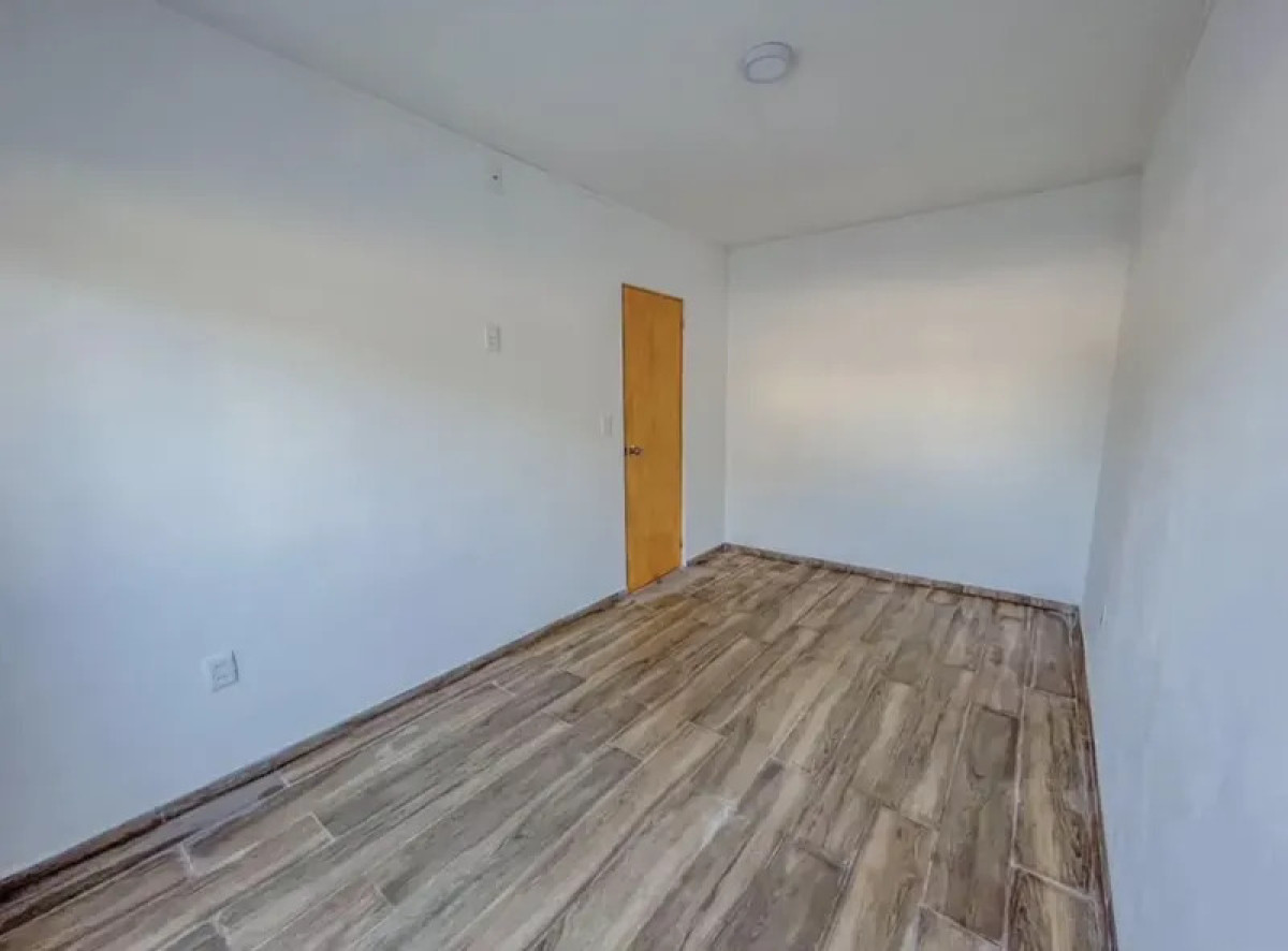 Casa ID.6564 - Alquiler Casa en PH 1 Dormitorio Buceo con patio