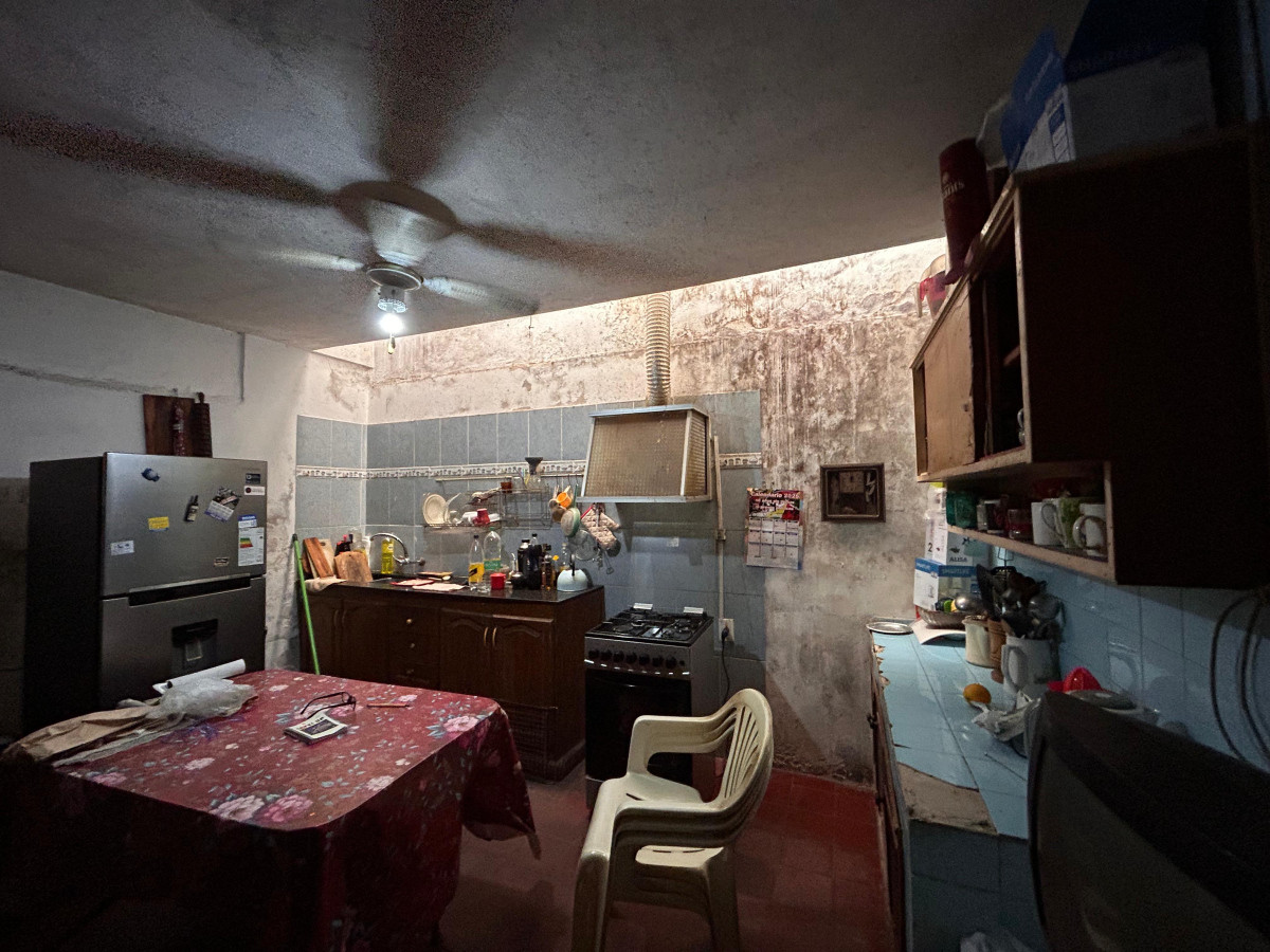 Casa ID.4680 - Venta Casa 3 Dormitorios Reducto con garaje,barbacoa y patio