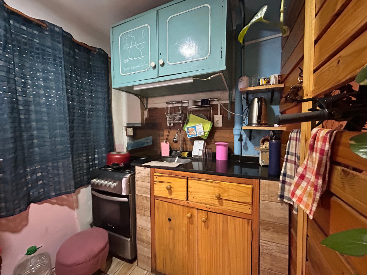 Casa ID.4705 - Venta Casa y Apartamento 4 Dormitorios Tres Cruces 