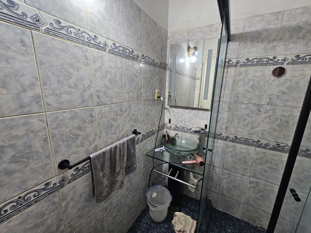 Casa ID.6707 - Venta 2 Casas 4 Dormitorios Sayago con Patio y Parrillero