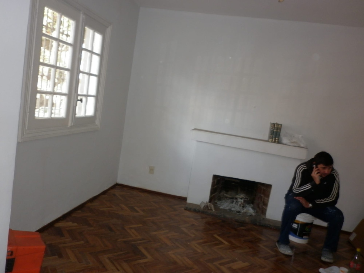 Casa ID.6274 - Alquiler Apartamento 3 Dormitorios Pocitos con patio y garaje