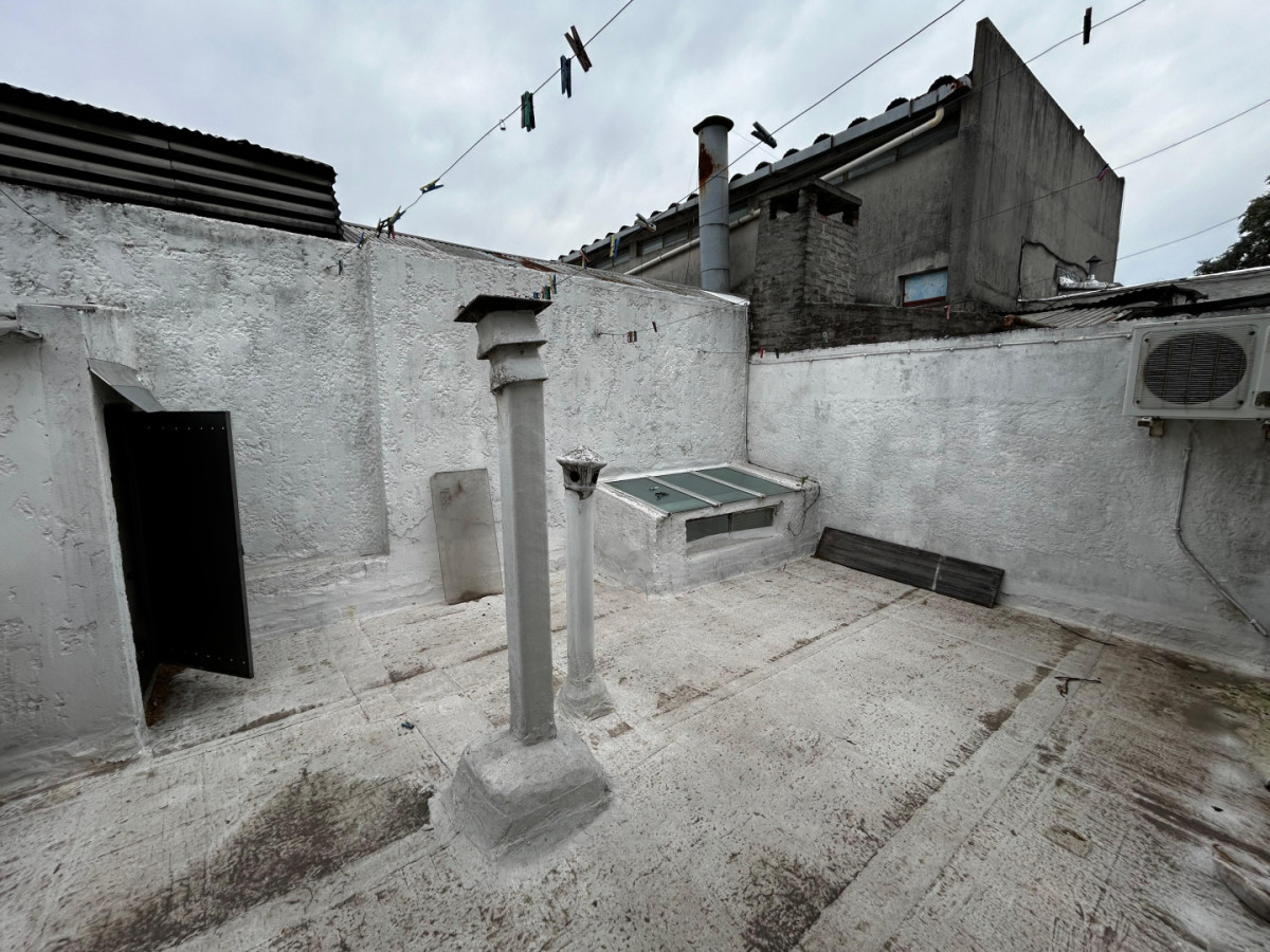 Casa ID.5459 - Venta Casa Ph 4 Dormitorios Aguada con Garaje y Patio