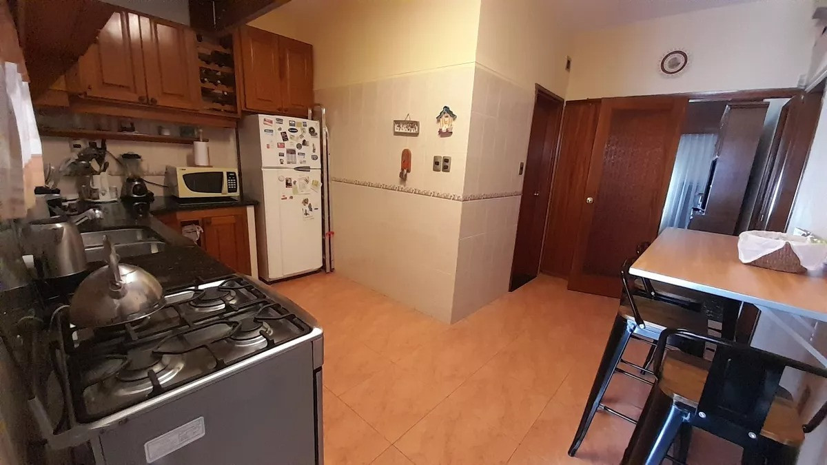Casa ID.4484 - Venta 2 Casas en Excelente Terreno Malvin Norte Padrón Unico