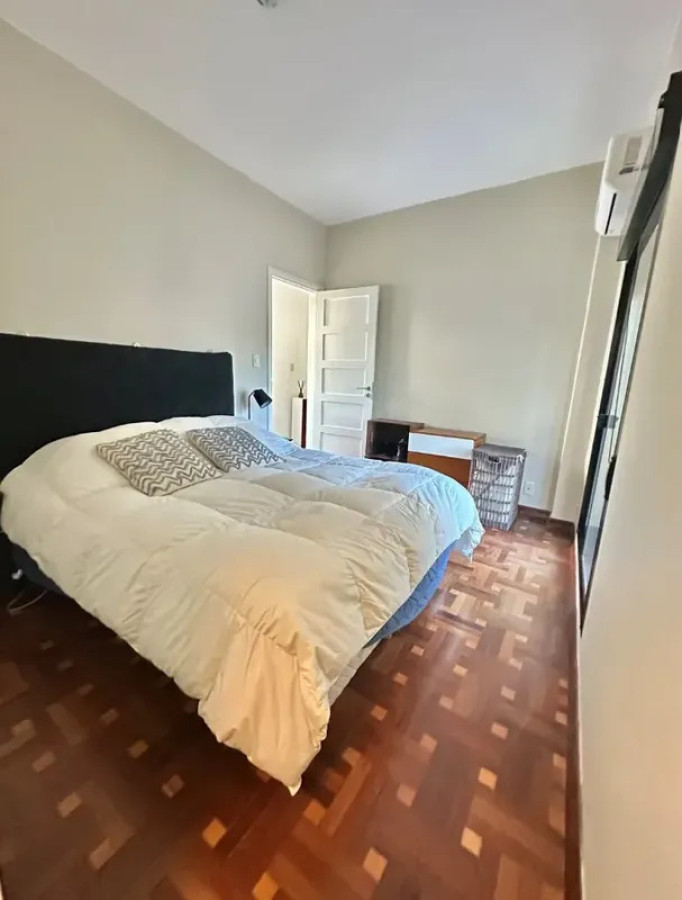 Casa ID.6069 - Alquiler Casa 3 Dormitorios Pocitos con patio y cochera