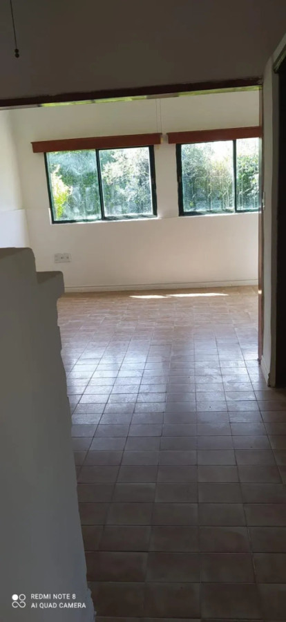 Casa ID.6883 - Alquiler Casa Lagomar 4 Dormitorios Patio Cochera y Parrillero