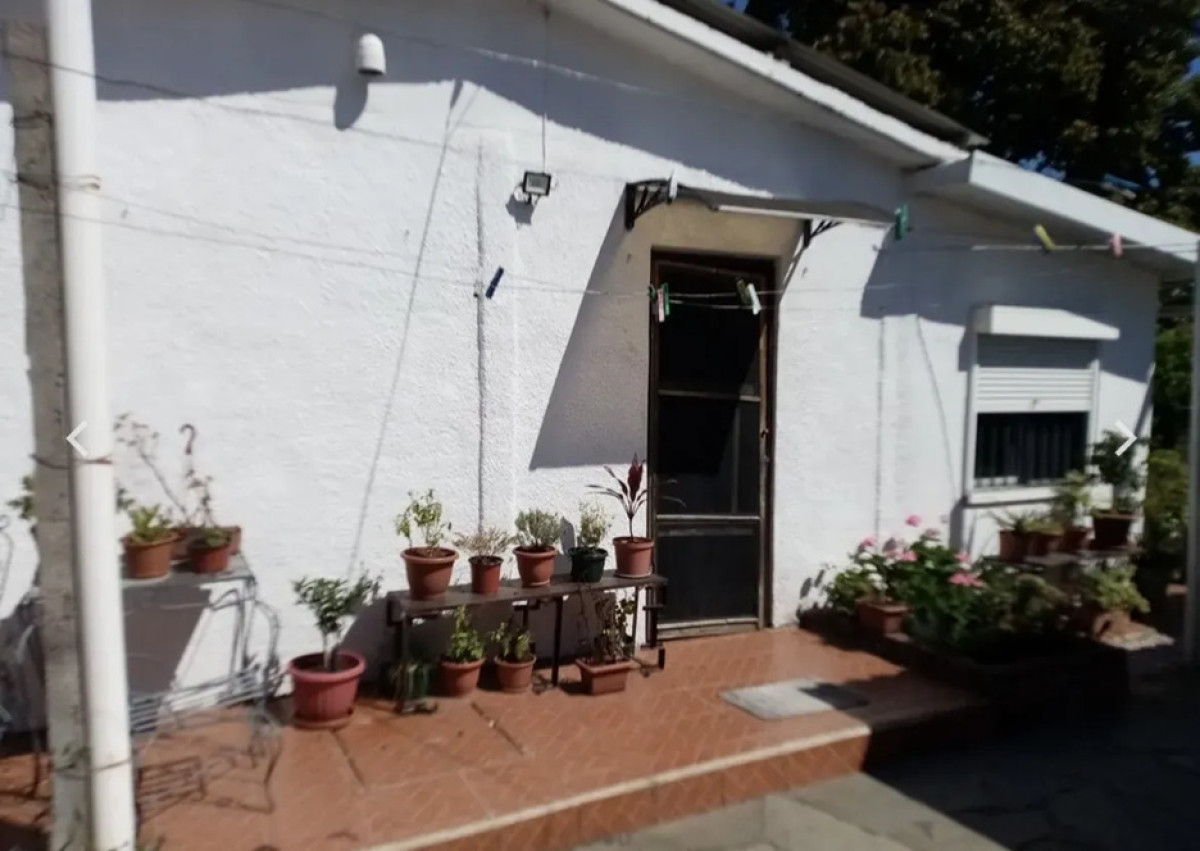 Casa ID.6092 - Venta Padron con 3 Casas Malvin Ideal Inversion 560m2