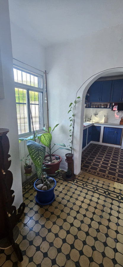 Casa ID.6057 - Venta Casa 2 Dormitorios Perez Castellanos Barbacoa y Cochera