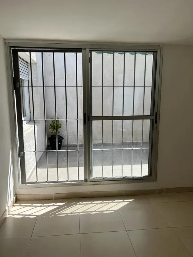 Casa ID.6078 - Alquiler Casa 3 Dormitorios Atahualpa con patio