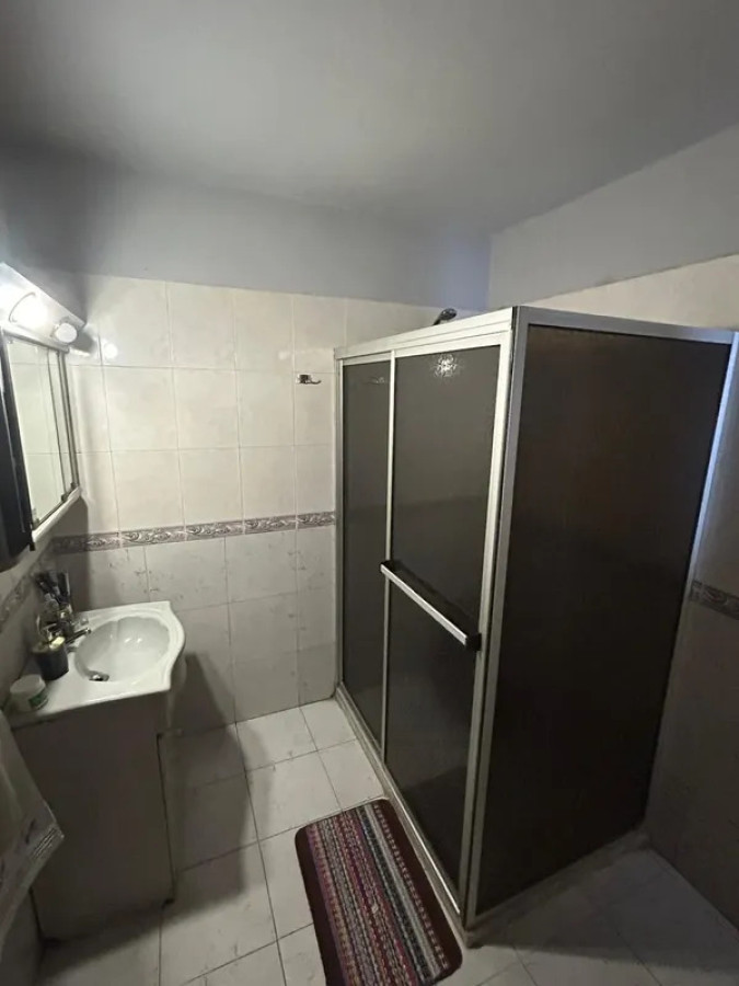 Casa ID.6268 - Venta Casa 3 Dormitorios Brazo Oriental con patio y cochera