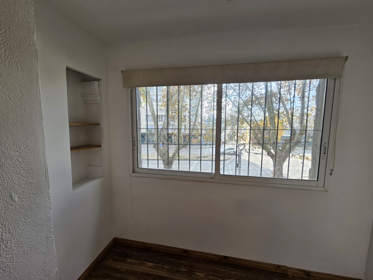 Casa ID.6540 - Venta Casa 3 o 4 Dormitorios Barbacoa y Garaje La Blanqueada