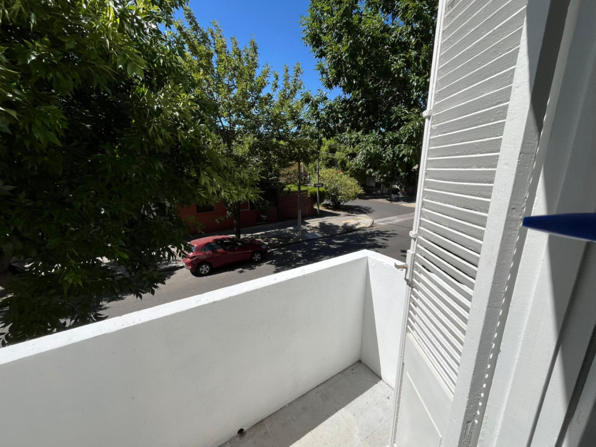 Casa ID.5920 - Venta 2 Apartamentos tipo Casas en PH Reducto Ideal Inversion