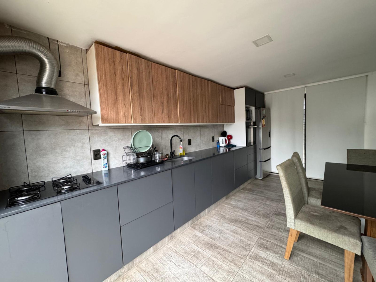 Casa ID.5797 - Alquiler Casa 2 Dormitorios Prado con patio y cochera