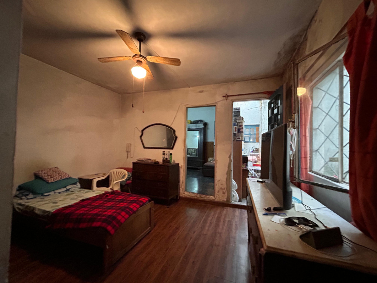 Casa ID.4680 - Venta Casa 3 Dormitorios Reducto con garaje,barbacoa y patio