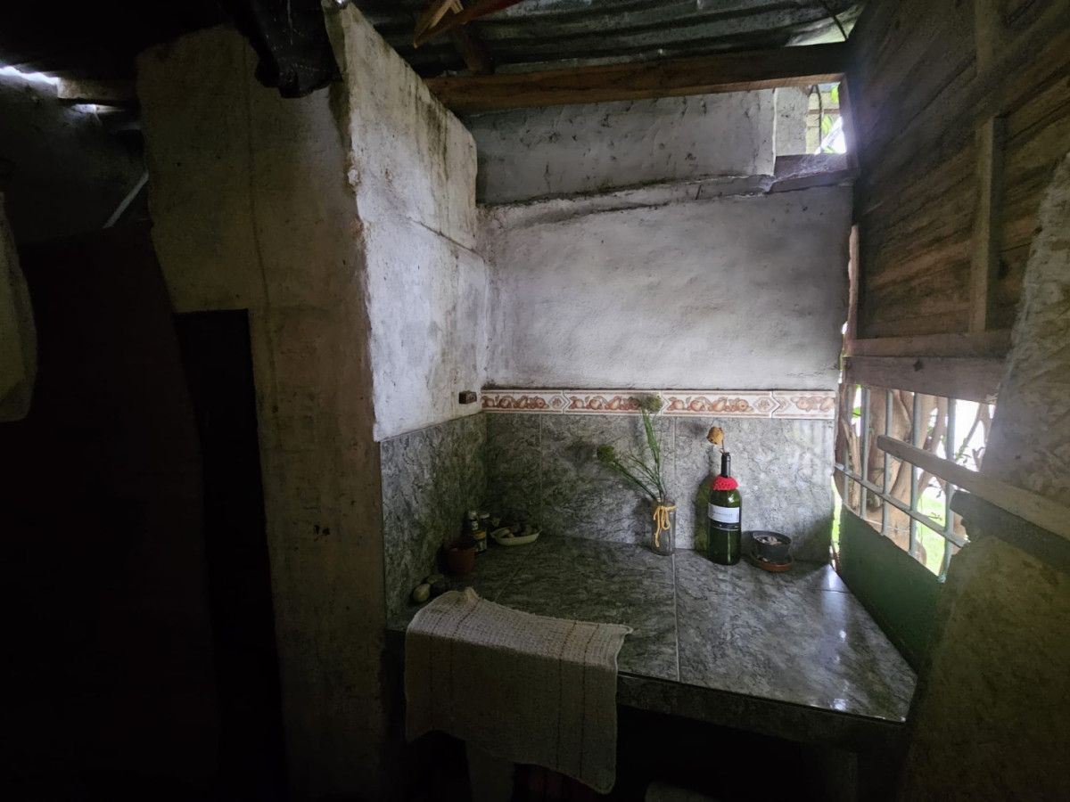 Casa ID.6479 - Venta Casa 2 Dormitorios La Teja con Patio Chico Oportunidad