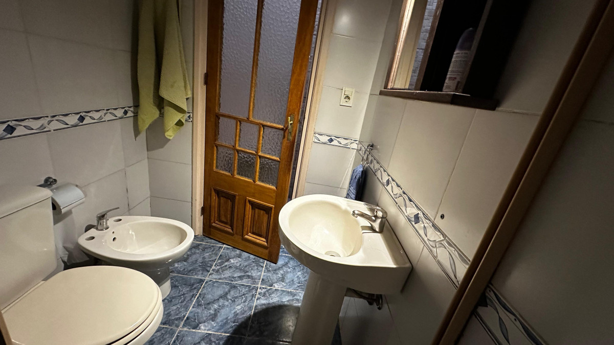 Casa ID.3925 - Venta Casa 3 Dormitorios La Blanqueada Azotea Cochera