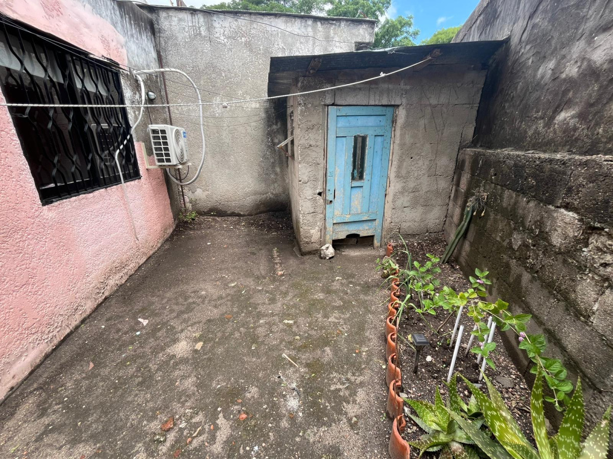 Casa ID.5622 - Alquiler Casa 2 Dormitorios Aires Puros Patio y Parrillero