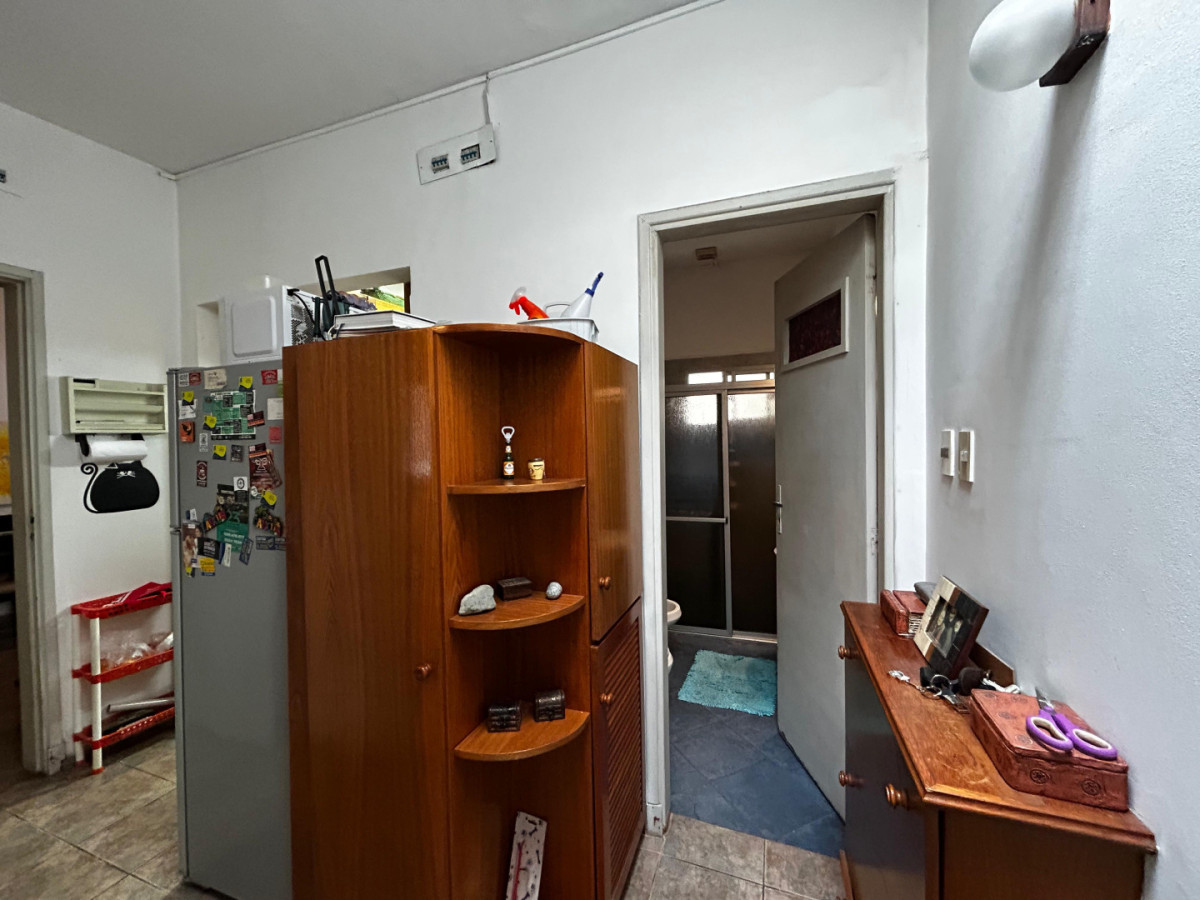 Casa ID.5459 - Venta Casa Ph 4 Dormitorios Aguada con Garaje y Patio
