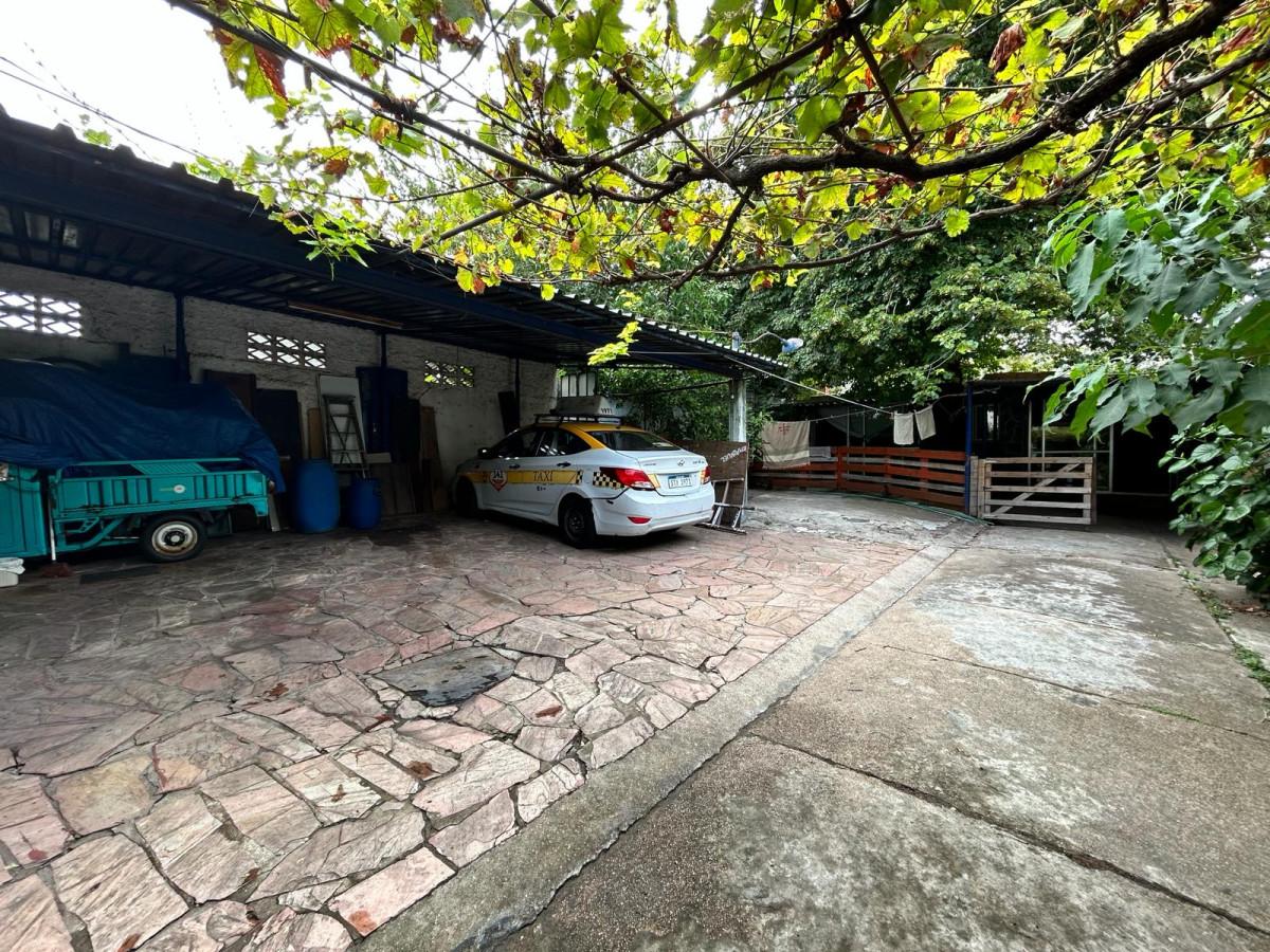 Casa ID.2977 - Venta Casa con Apartamentos Padrón Único Sayago Inversión