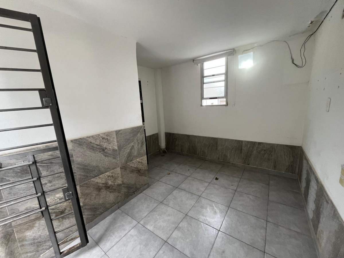 Casa ID.5784 - Venta Casa 4 Dormitorios Terraza y Parrillero Bella Vista