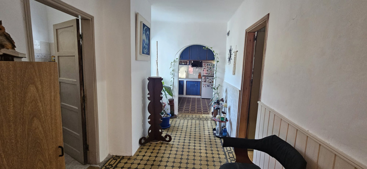 Casa ID.6057 - Venta Casa 2 Dormitorios Perez Castellanos Barbacoa y Cochera