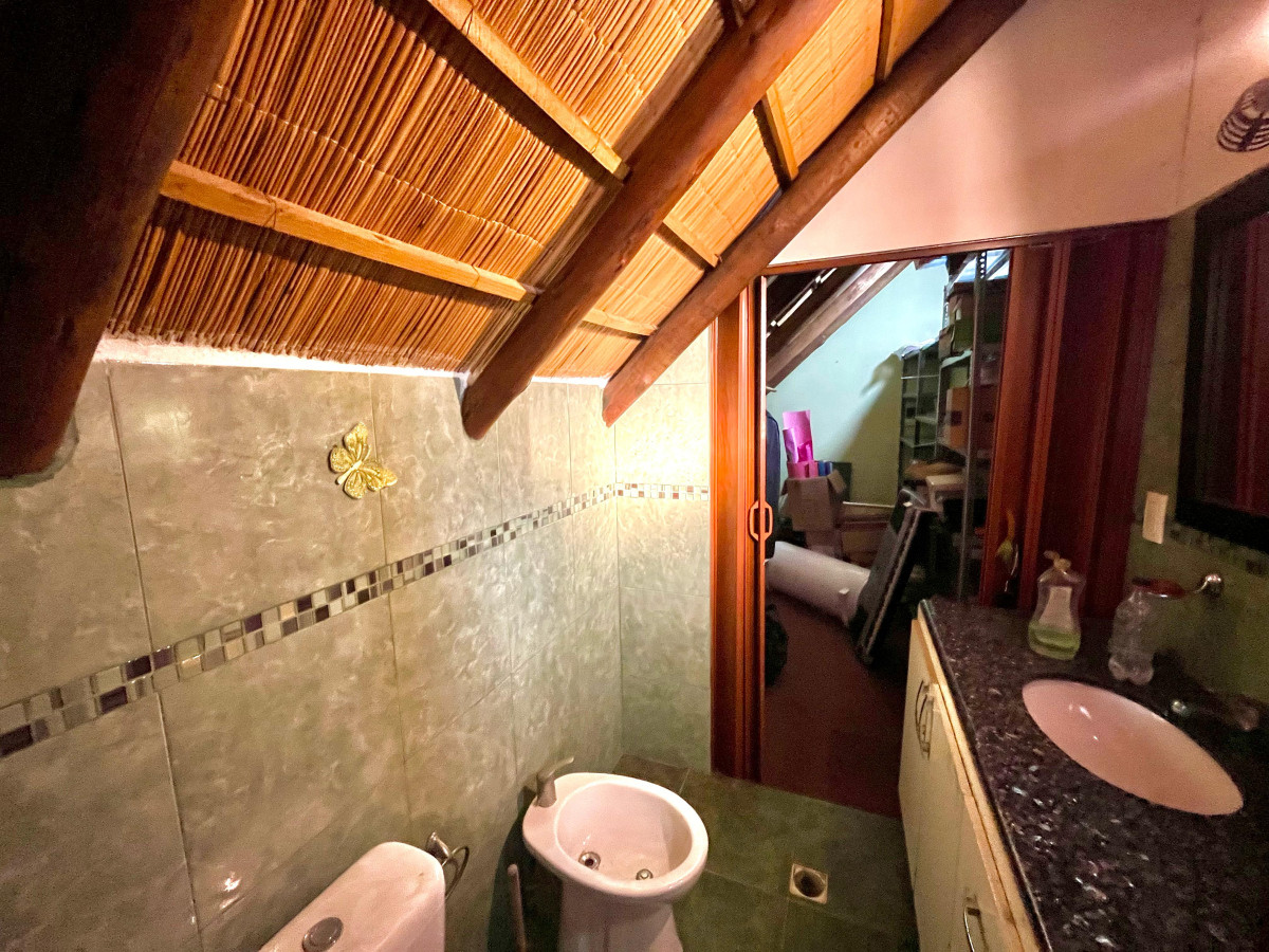 Casa ID.4498 - Venta Terreno + 2 Casas El Pinar con Piscina y Barbacoa