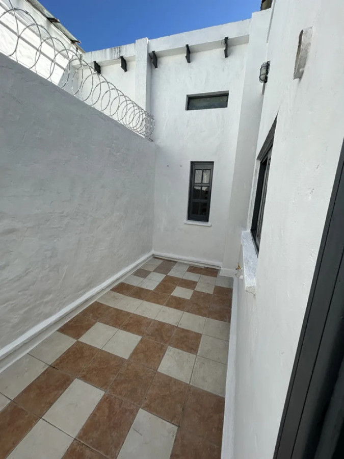 Casa ID.5361 - Alquiler Casa 2 Dormitorios Palermo con Patio