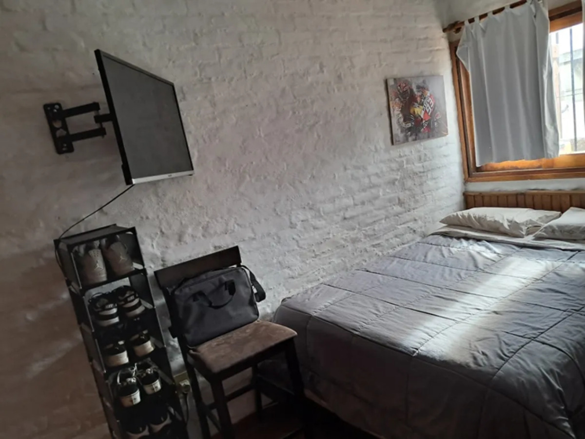 Casa ID.5041 - Venta Casa Duplex 2 Dormitorios Reducto con Barbacoa