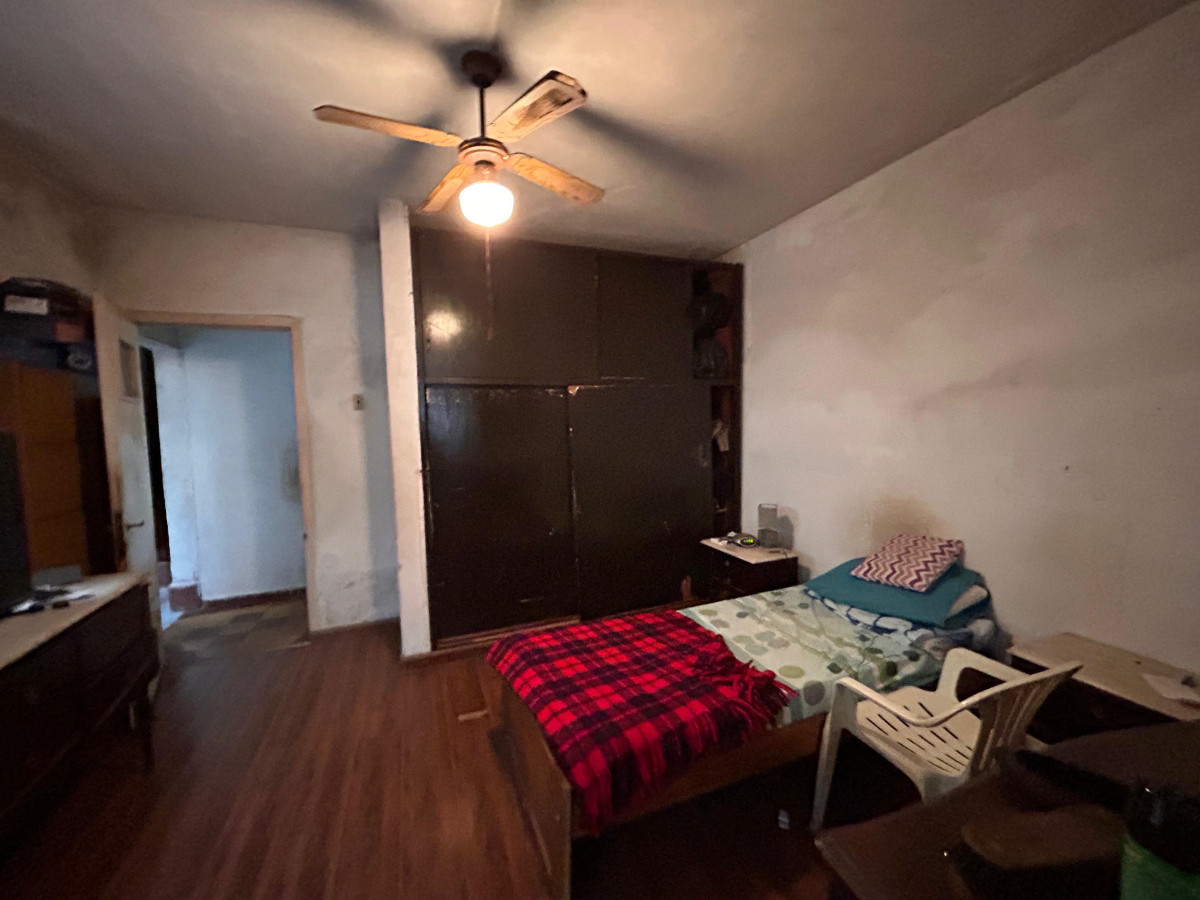 Casa ID.4680 - Venta Casa 3 Dormitorios Reducto con garaje,barbacoa y patio