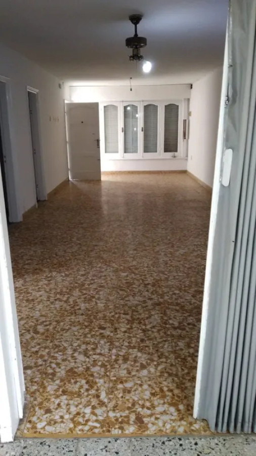 Casa ID.6820 - Alquiler Casa 3 Dormitorios Sayago patio y estacionamiento