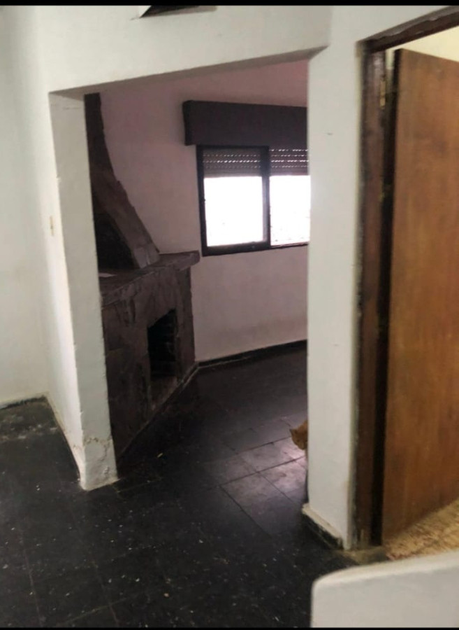 Casa ID.5065 - Alquiler Casa 1 Dormitorio Cerrito con patio con parrillero