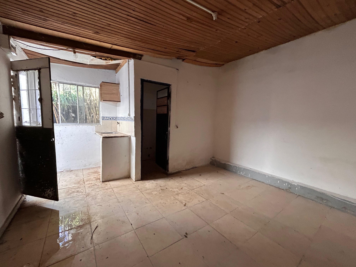 Casa ID.4849 - Venta Padron Unico con 5 Viviendas Flor de Maroñas Inversion