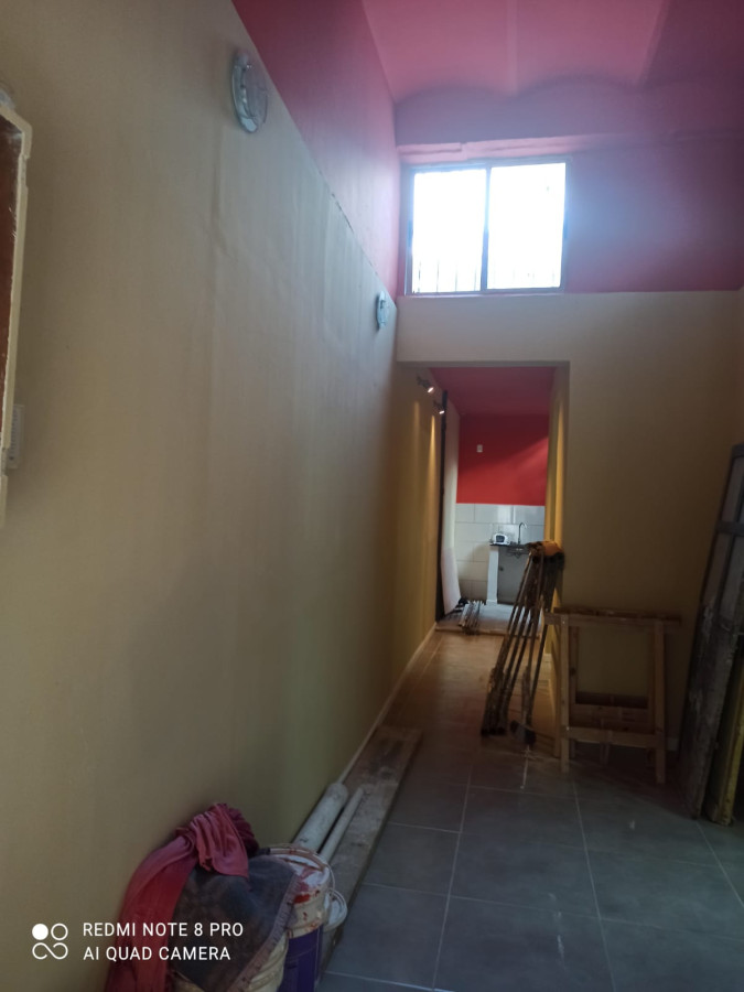 Casa ID.4235 - Venta con Renta Casa 5 Dormitorios La Comercial Inversion