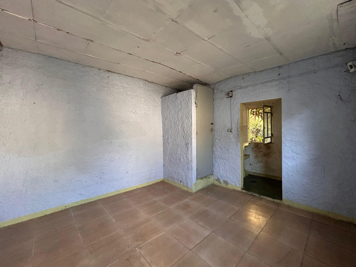 Casa ID.4848 - Venta Padron Unico con 3 Viviendas Flor de Maroñas Inversion