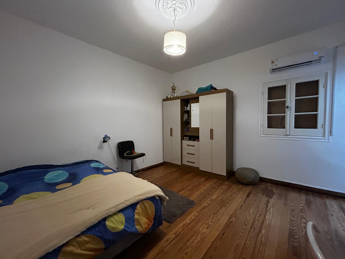 Casa ID.5076 - Venta Casa 3 o 4 Dormitorios Goes con garaje