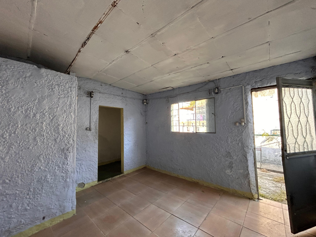 Casa ID.4848 - Venta Padron Unico con 3 Viviendas Flor de Maroñas Inversion