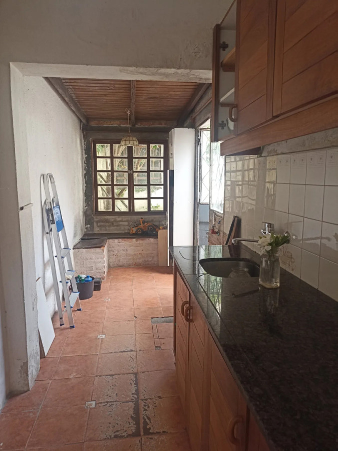 Casa ID.5668 - Venta Casa 2 Dormitorios Pocitos con patio 