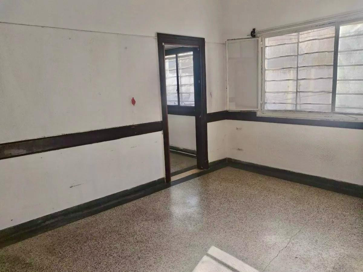Casa ID.4502 - Venta Gran Casa 14 Dormitorios y Terreno Malvin Inversión 
