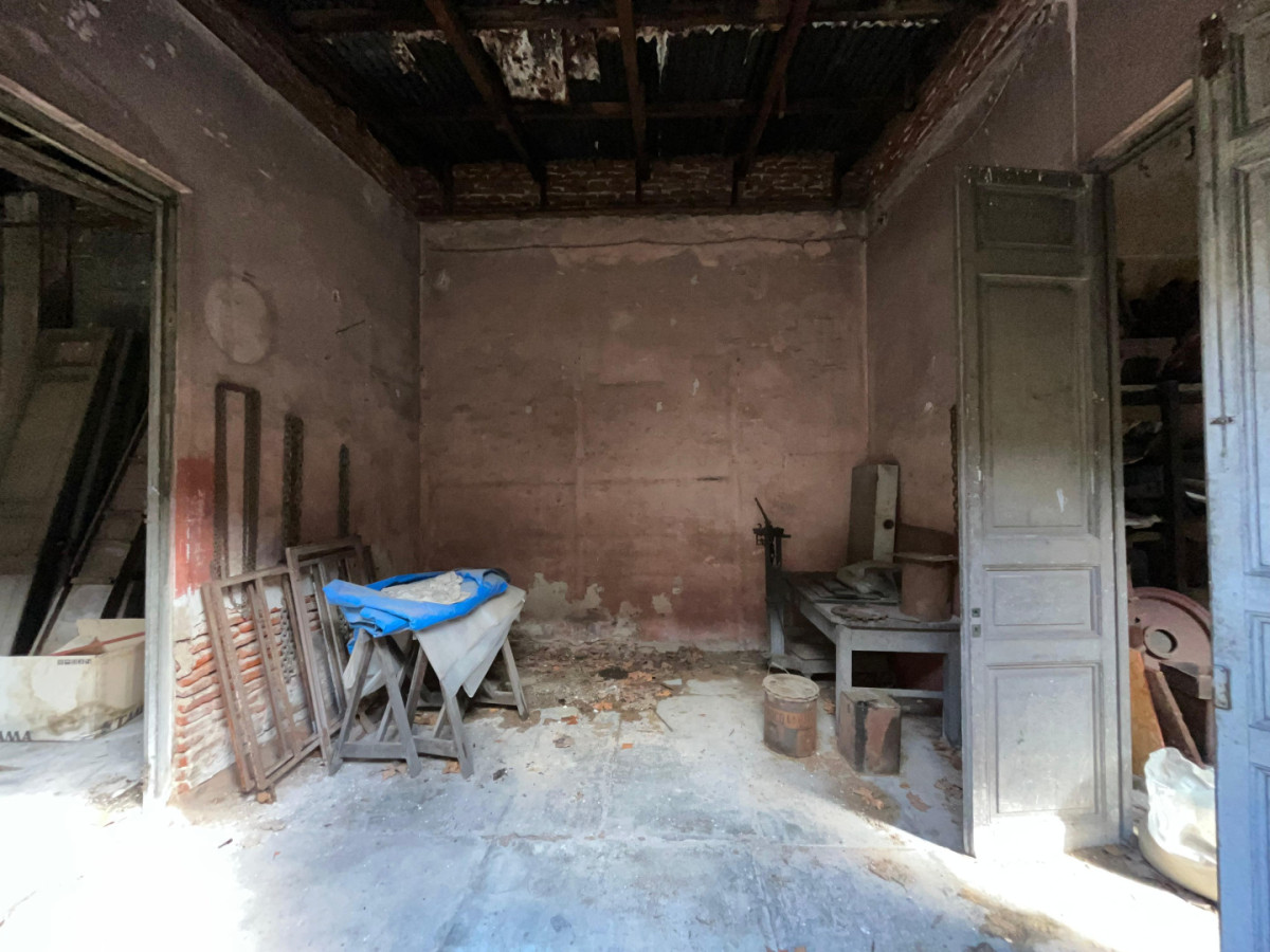 Casa ID.6792 - Venta Propiedad con Terreno para Desarrollo Edificio Cordon