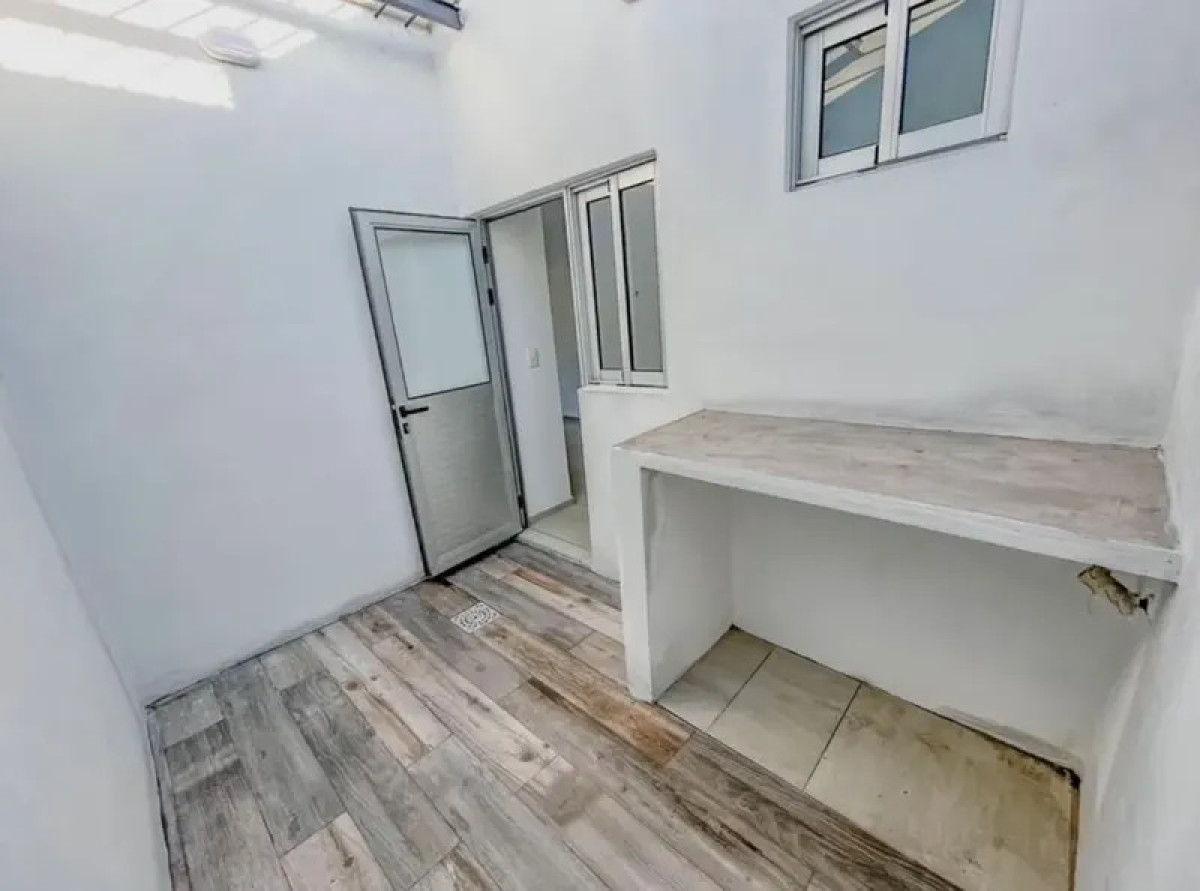 Casa ID.6564 - Alquiler Casa en PH 1 Dormitorio Buceo con patio