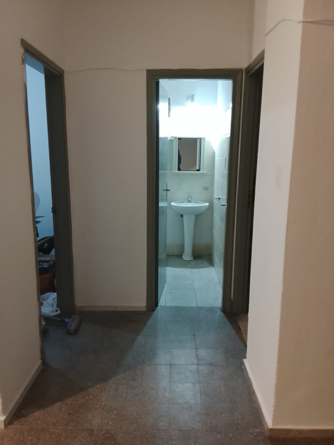 Casa ID.6452 - Alquiler o Venta Casa 4 Dormitorios Buceo Parrillero y Cochera