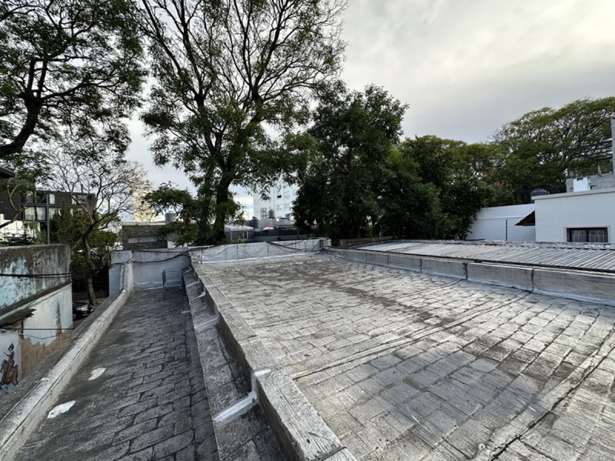 Casa ID.5244 - Alquiler Casa 3 Dormitorios Punta Carretas con Cochera