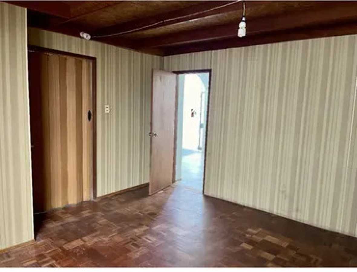 Casa ID.5899 - Alquiler Casa 2 Dormitorios La Comercial con patio y azotea