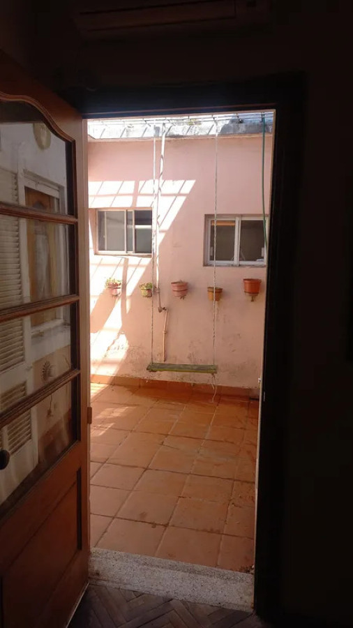 Casa ID.5765 - Venta Casa 3 Dormitorios Punta Carretas patio con parrillero 