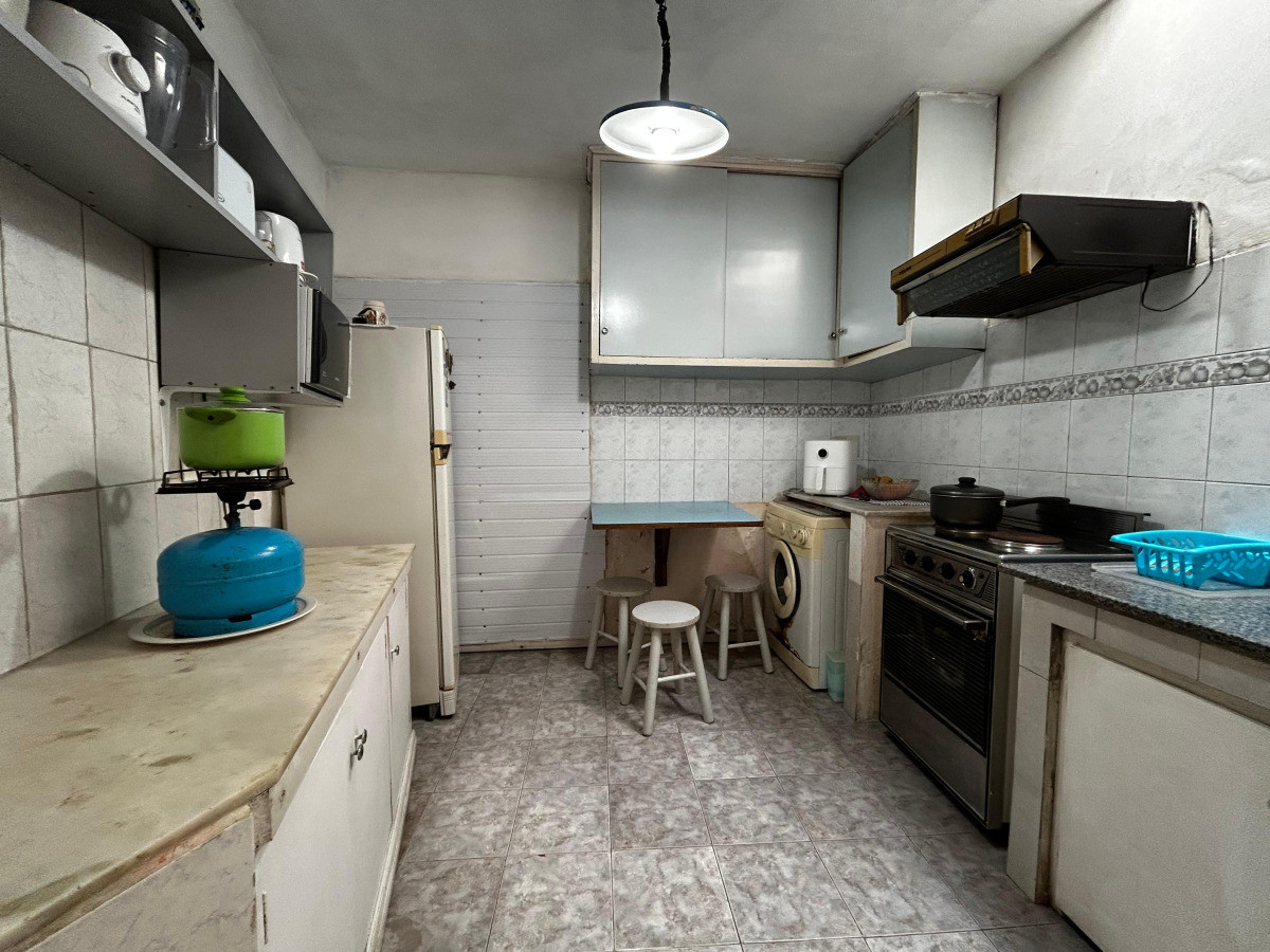 Casa ID.2740 - Venta Casa en ph 2 Dormitorios Buceo con Barbacoa y Garaje