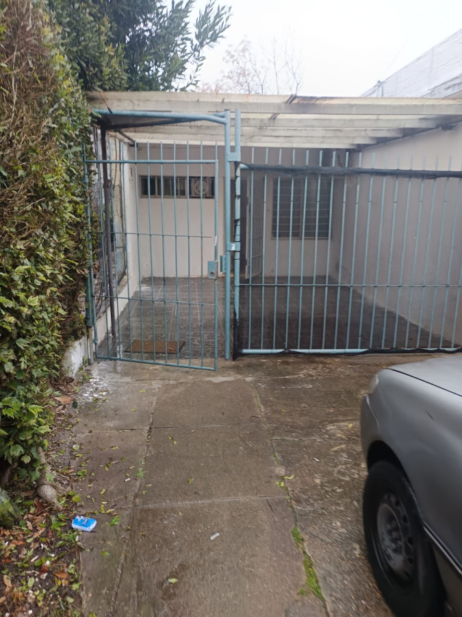 Casa ID.4633 - Venta Casa 3 Dormitorios Colón con Cochera y Parrillero