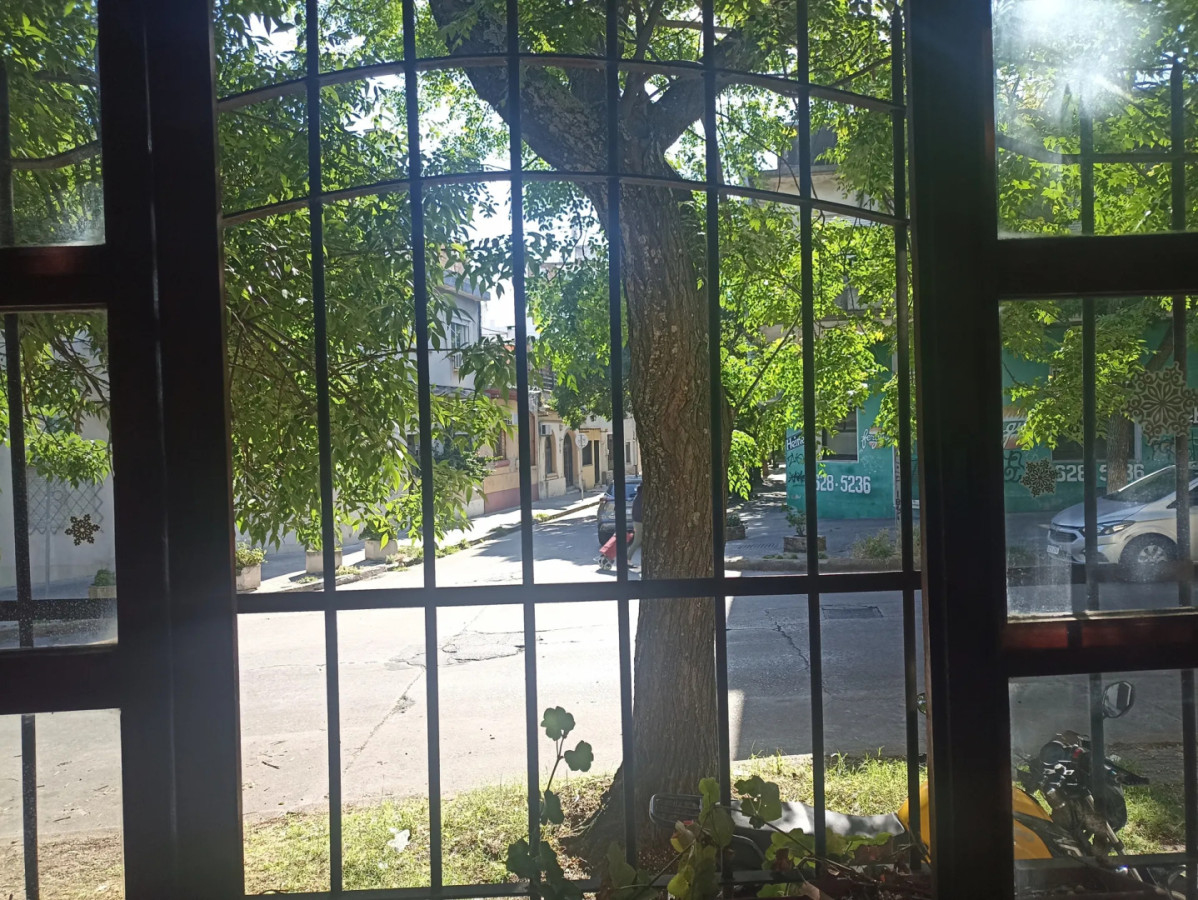 Casa ID.5668 - Venta Casa 2 Dormitorios Pocitos con patio 