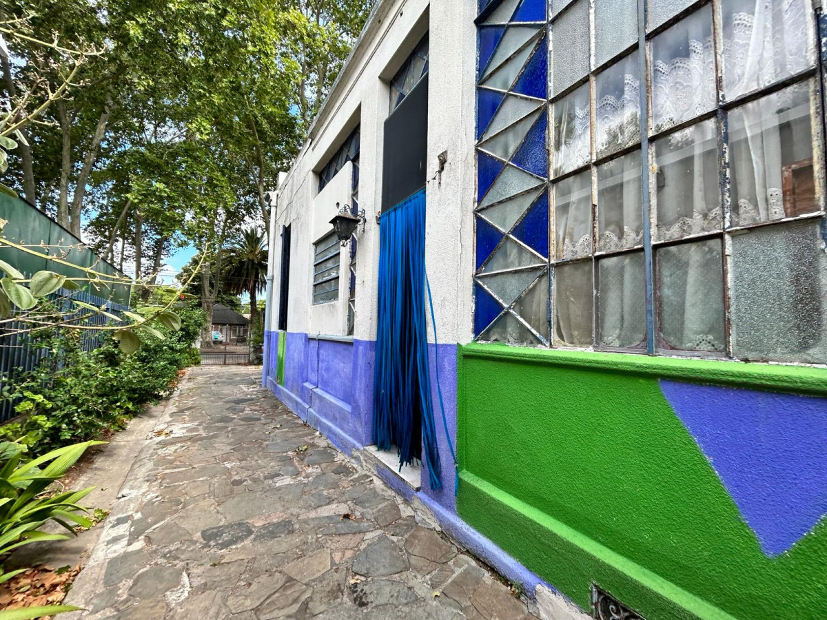 Casa ID.2977 - Venta Casa con Apartamentos Padrón Único Sayago Inversión