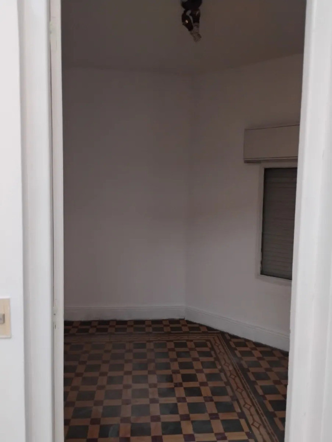 Casa ID.5342 - Alquiler Casa 3 Dormitorios Reducto con azotea y garaje